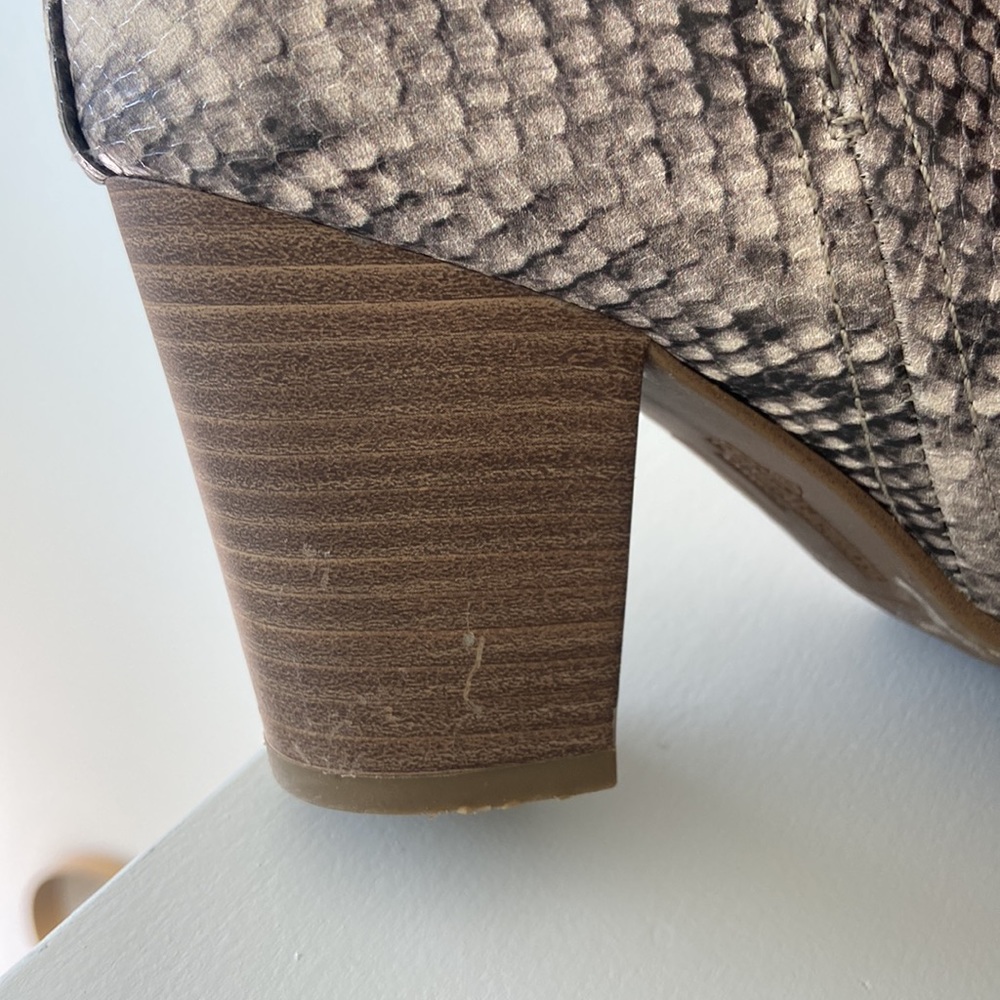 Snake Skin pattern booties - Picture 5 of 5